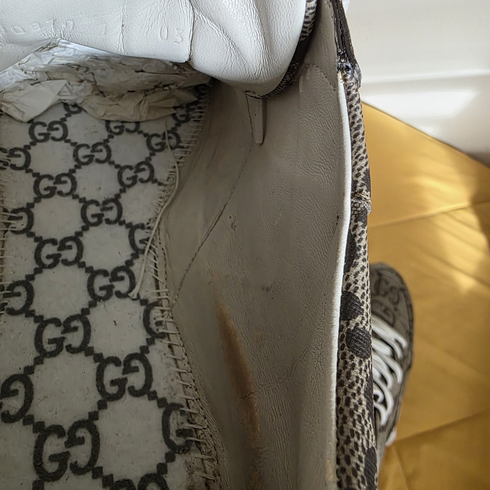 Authentic Gucci Men's Beige Patterned Sneakers - image 6